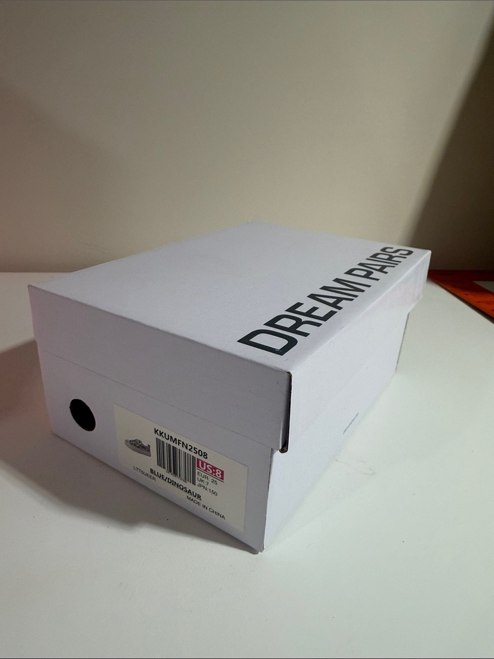 Dream Pairs White Kids Sneaker Box